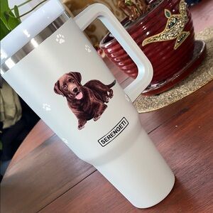 Serengeti Chocolate Lab Dog Travel Mug 40 oz.